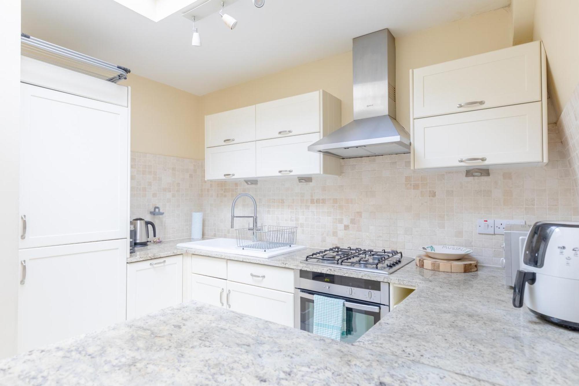 Beautifully Curated 2bd Flat Tyburnia London! Appartamento